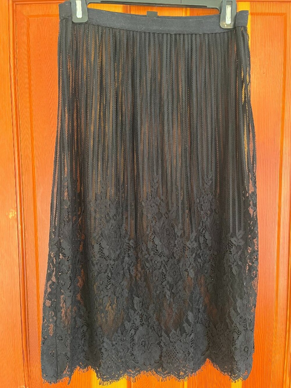 RUDSAK Black Lace Midi Skirt Size M Pleated Mesh Scalloped Hem